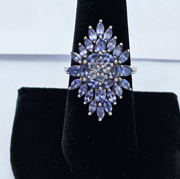 Genuine 4.35 Carat Tanzanite Cluster Ring in Sterling Silver Size 8 😍 - Picture 7 of 11